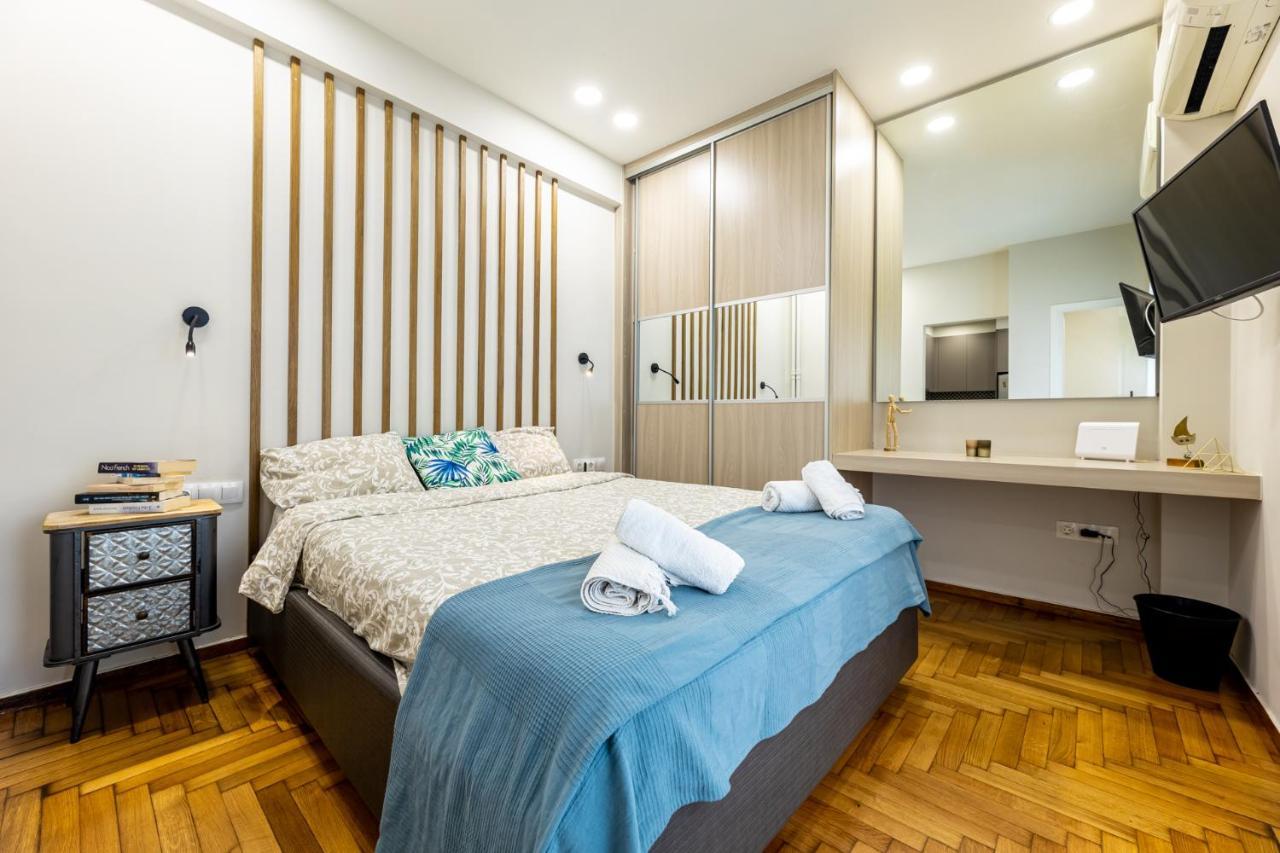Cozy Lux Studio At Attiki Metro Athens Exterior photo