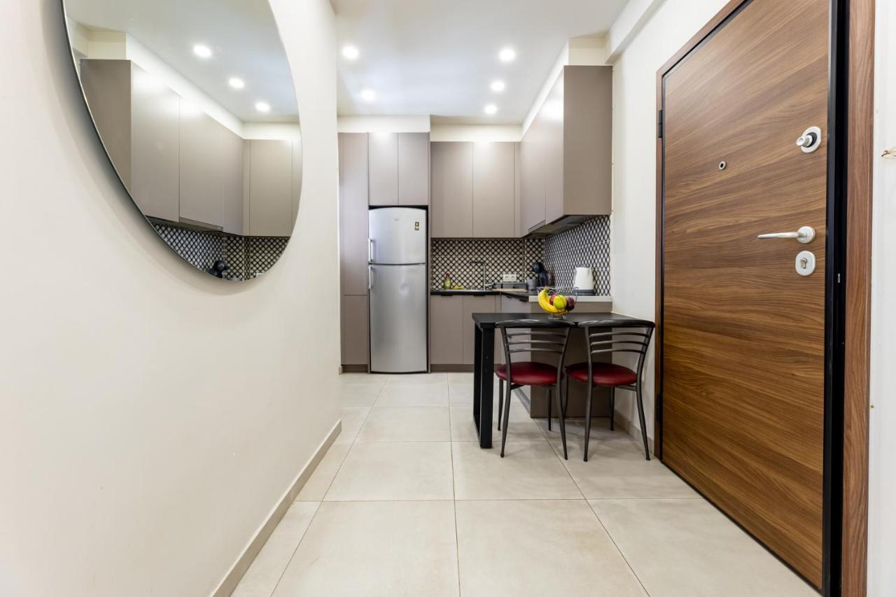Cozy Lux Studio At Attiki Metro Athens Exterior photo